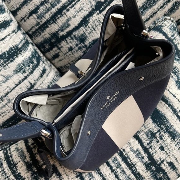 Kate Spade Marti Small Bucket Bag Even Stripe Blazer Blue - Picture 5 of 16